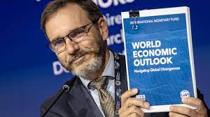 Perspectivas de Crecimiento Económico 2024: El FMI y Colombia